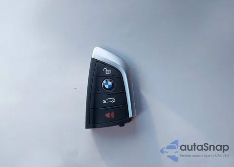 2016 BMW X1 xDrive28I z USA, uszkodzony, nr VIN WBXHT3Z32G4A48990